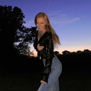 Meet your Posher, Niah